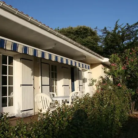 Proche Et Centre - V06205